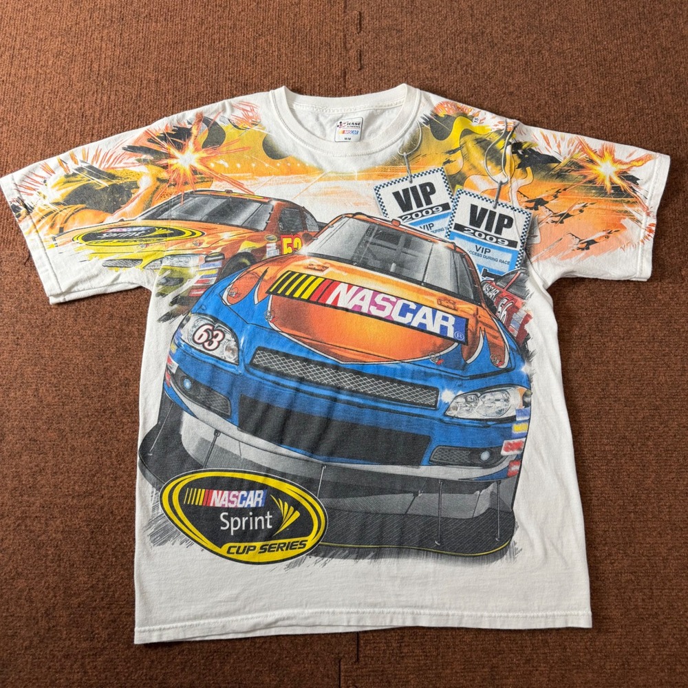 Chase Authentics NASCAR 2009 VIP All Over Print T-Shirt Mens Medium White Sprint